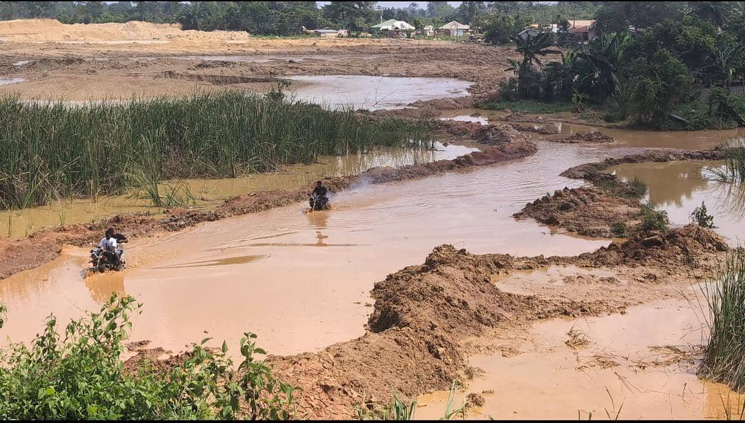 Trading activities halted, communities cut off as galamsey destroys sole access road in Abesua