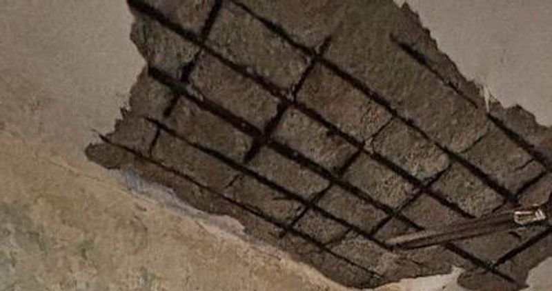 Ceiling plaster collapses at PG accommodation in Delhi