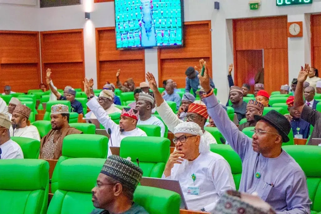 Reps move to tighten rules for EV, CNG vehicle imports, demand local service centres