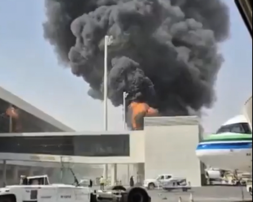 Missile attack on Riyadh airport kills 12 and injures hundreds more