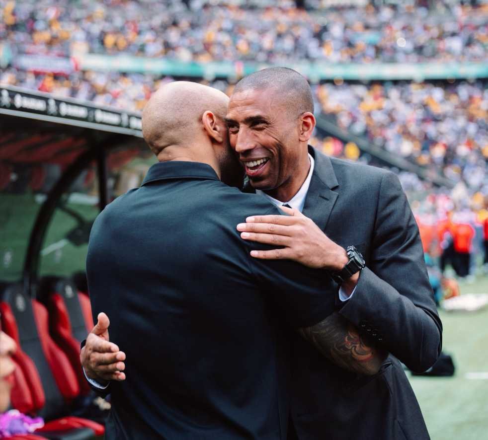 Orlando Pirates beat Kaizer Chiefs 2-1 as Thierry Henry receives roaring reception