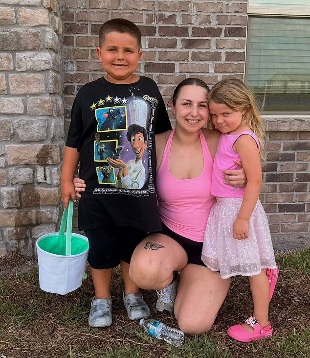 Mom arrived for custody handover to discover ex had killed their daughter, 5, son, 7, and himself