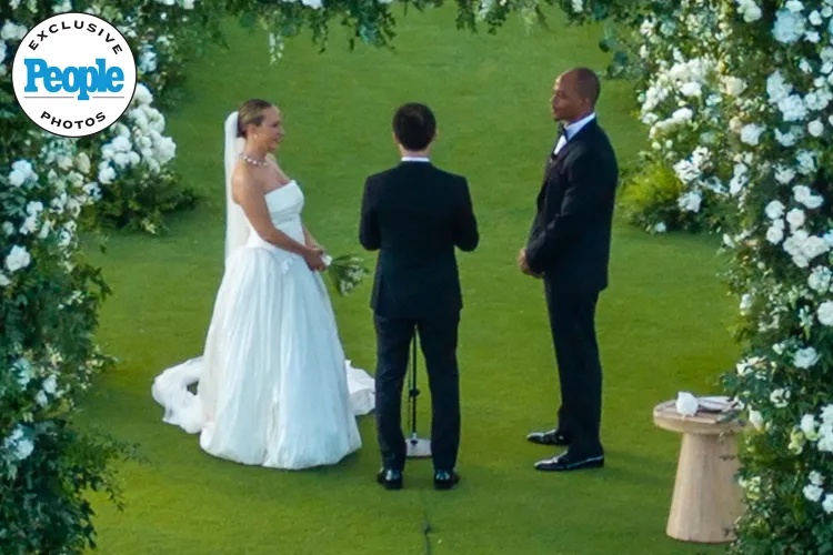 Jennifer Meyer’s 3 Children All Attended Her Hawaii Wedding to Billionaire Heir Geoffrey Ogunlesi