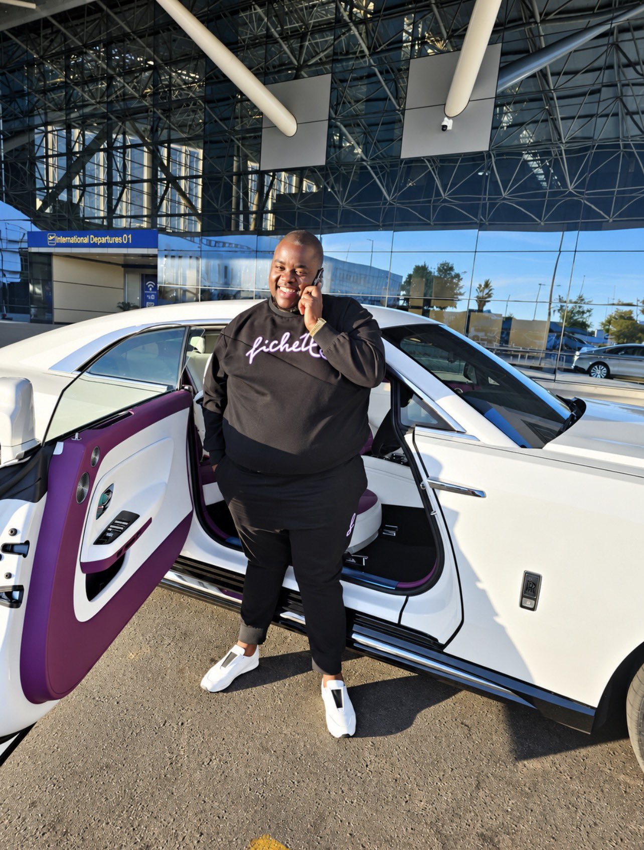 Wicknell Chivayo’s Lavish Car Giveaways Under Scrutiny as Harare Dealerships Claim US$5.1 Million