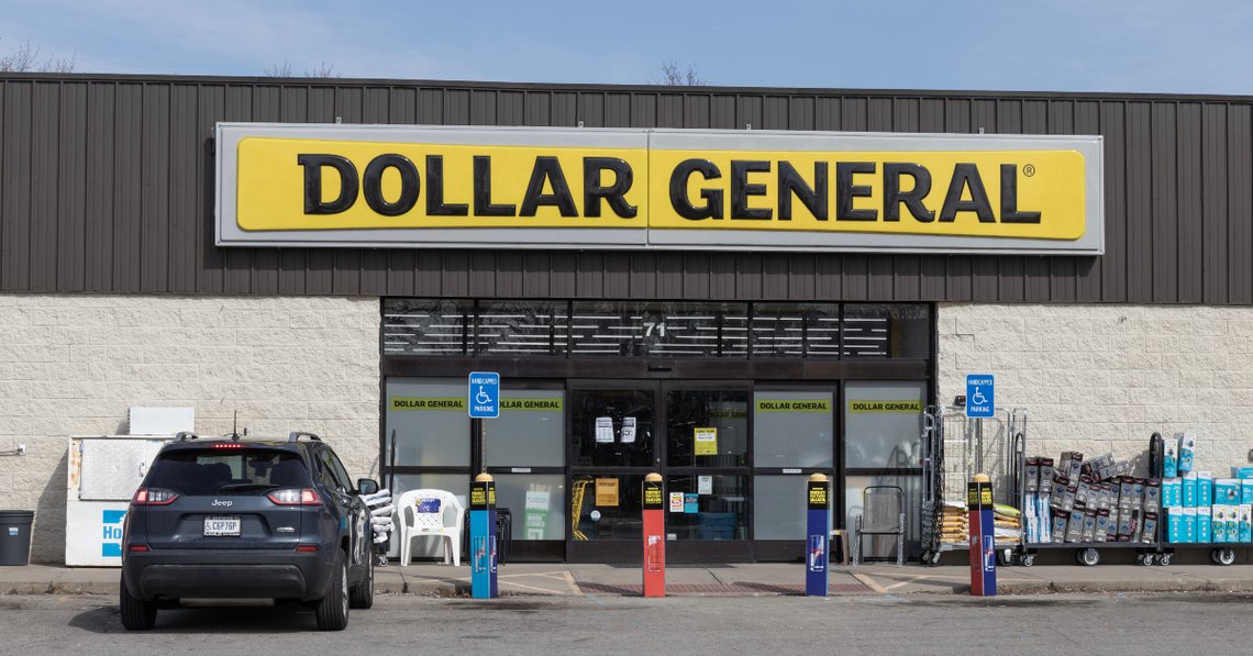 Dollar General and 5 Other Major Stores That Are Closing in October