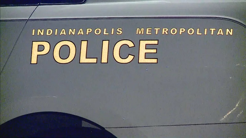 One dead, one in critical condition in double stabbing on Indianapolis’ northwest side