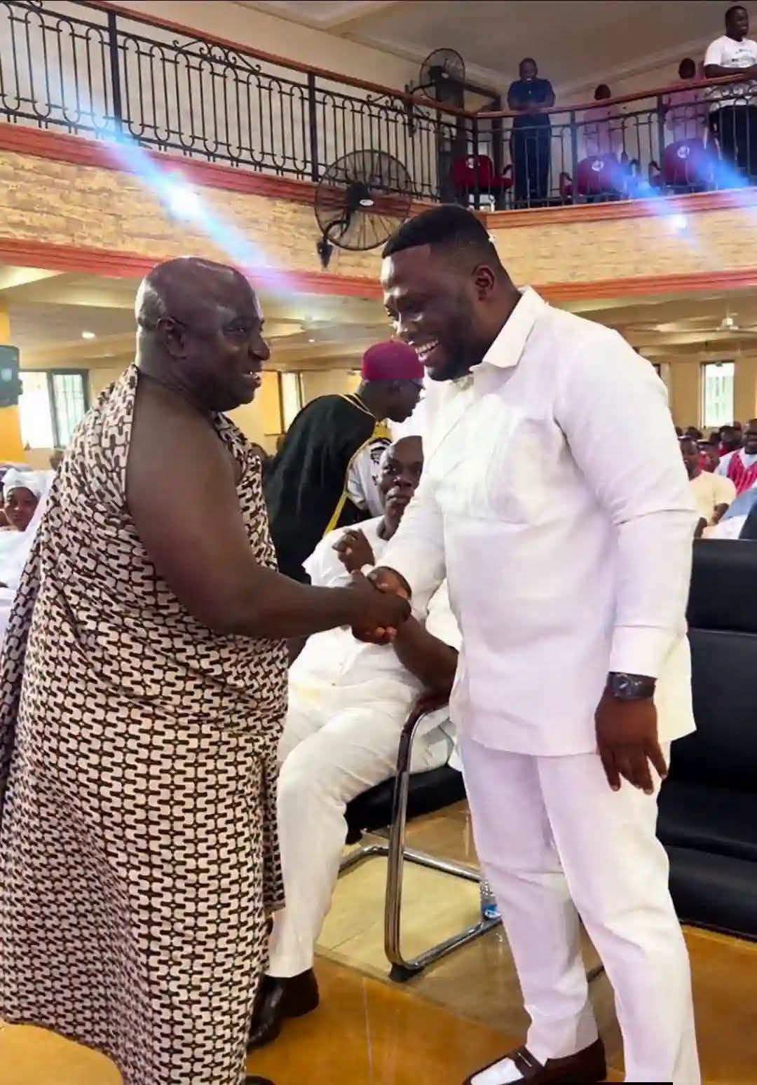 You are here pulling knives and guns on each other, sake of politics – Tangoba Abayage cautions