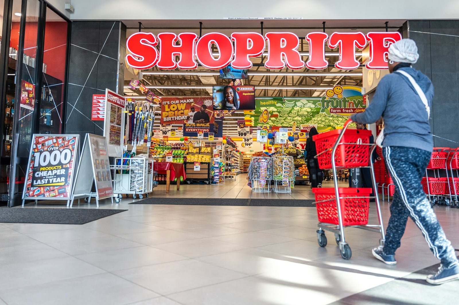 Shoprite suspends security staff, apologises to ‘Gogo’, public raises R45k