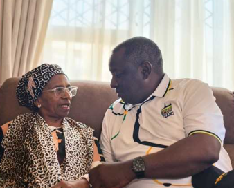 “Women Love This Man”: Gogo’s Flirty Exchange With Ramaphosa Goes Viral