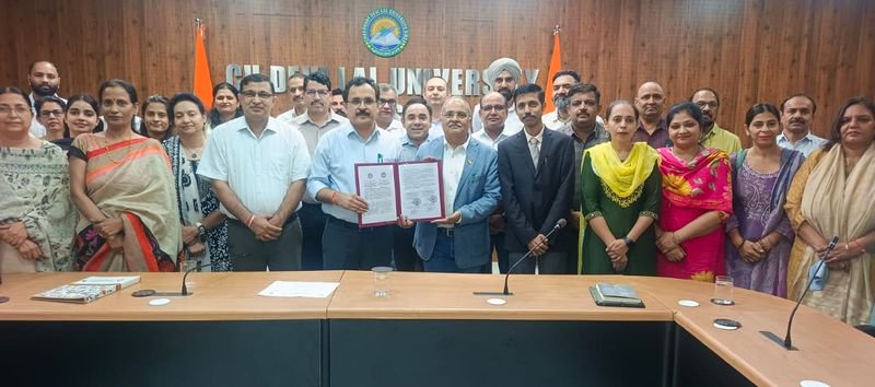 Sirsa varsity inks pact to boost global education, career prospects