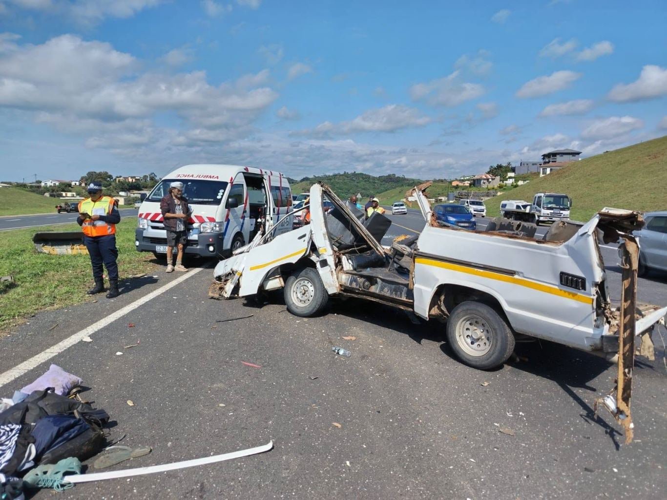 One killed in KZN after taxi overturns on N2