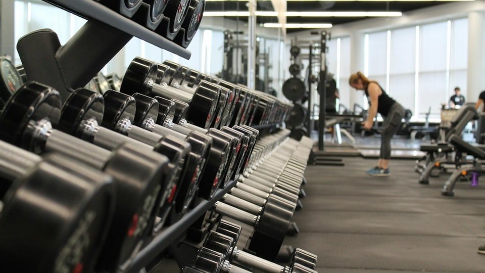 Are you paying for fitness or fancy facilities? What to know before buying an expensive gym membership
