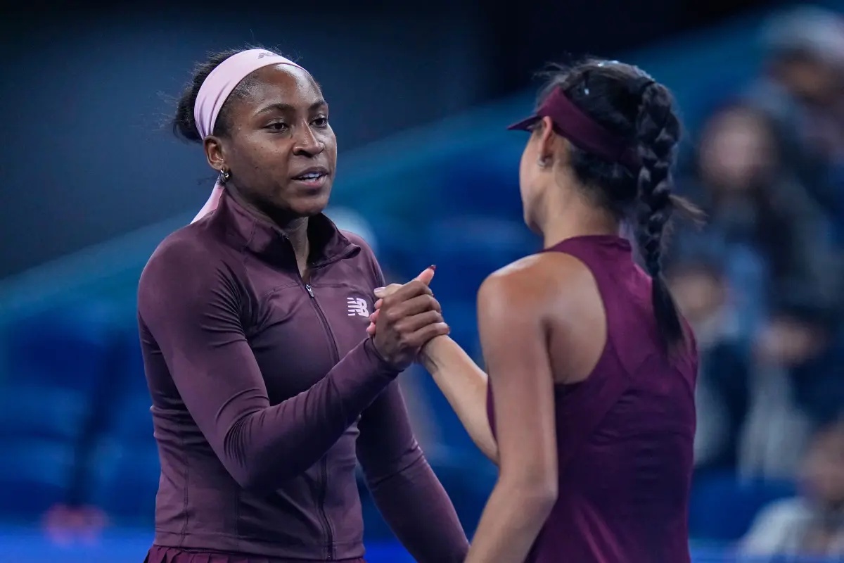 Coco Gauff calls out racist abuse after following rules to stop play in China Open win