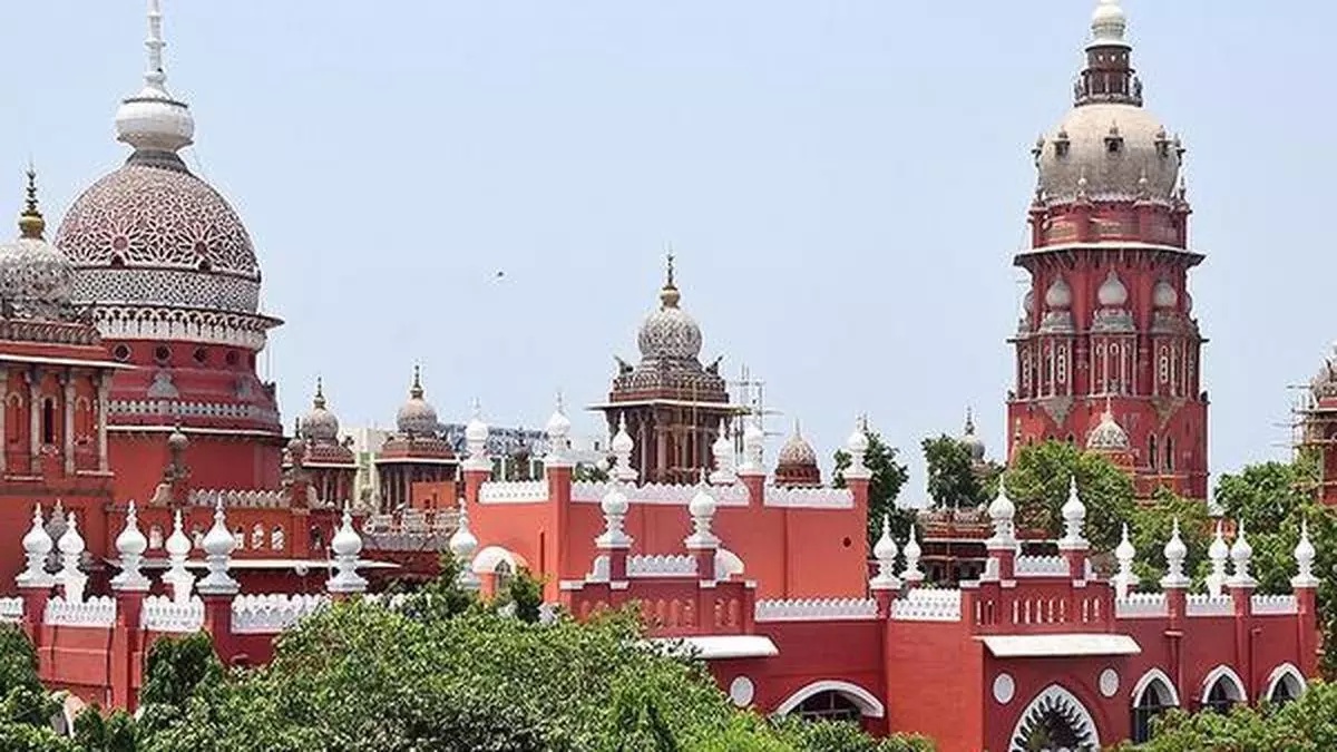 Madras HC Bins PIL Seeking CBI Probe Against Gem Veeramani