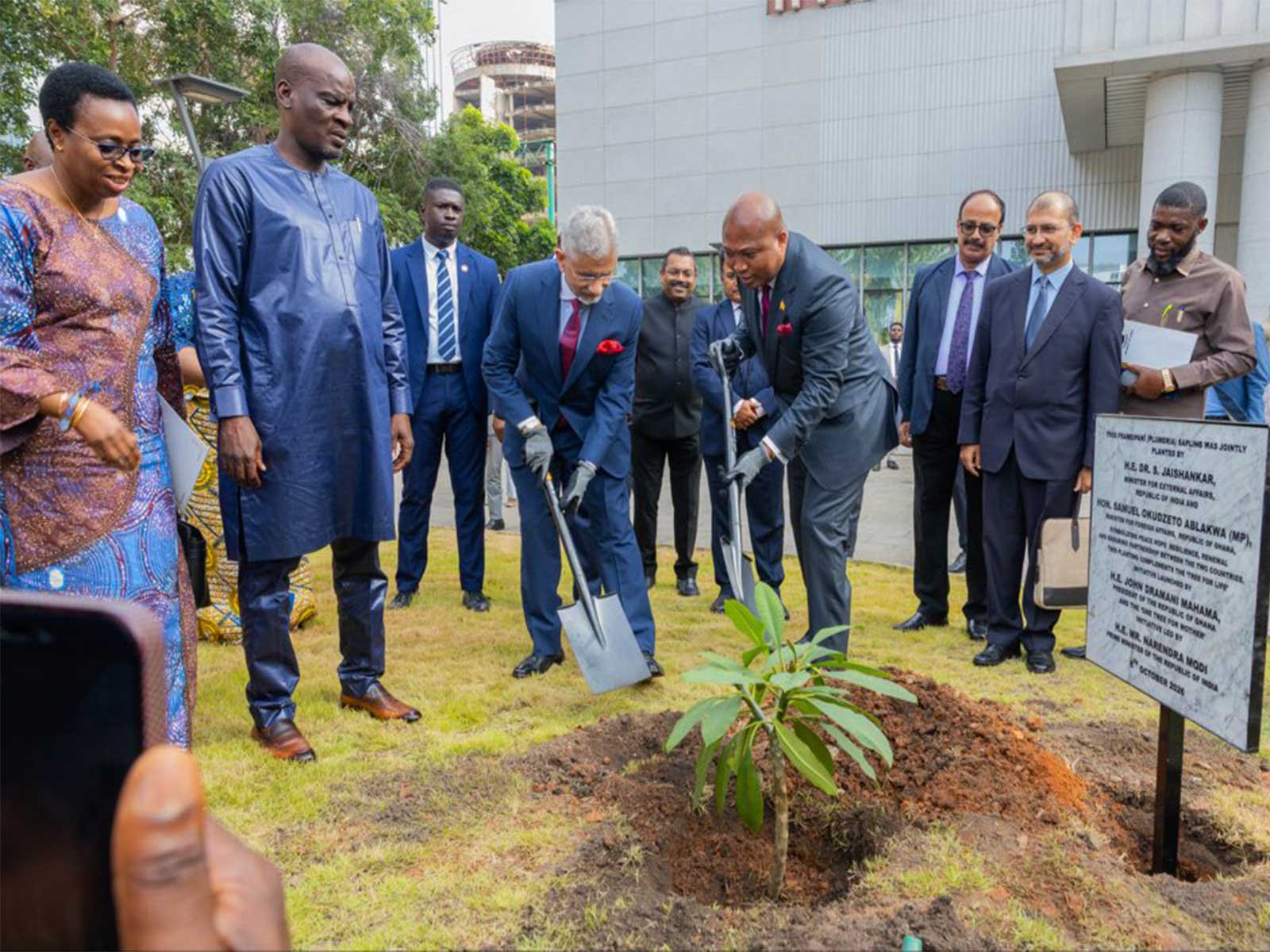 EAM Jaishankar joins Ghana ministers in planting sapling to mark ‘Ek Ped Maa Ke Naam,’ ‘Tree for Life’ initiatives