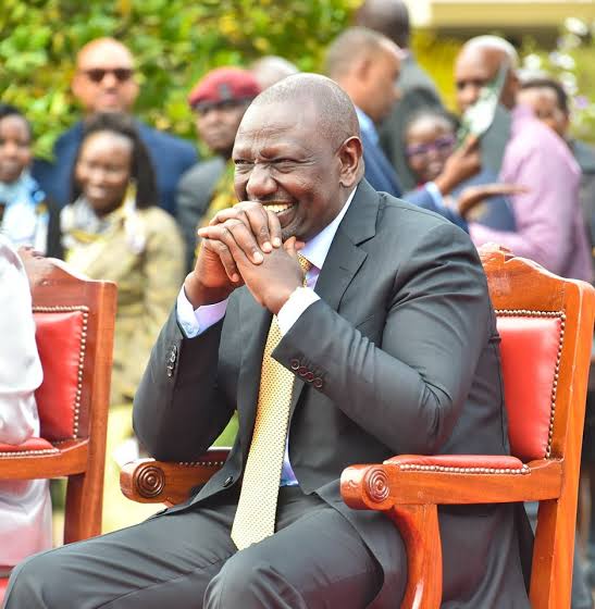 Crowd Erupts in Laughter as Ruto Jokes About Opposition Leader Who Claimed to Be Handsome