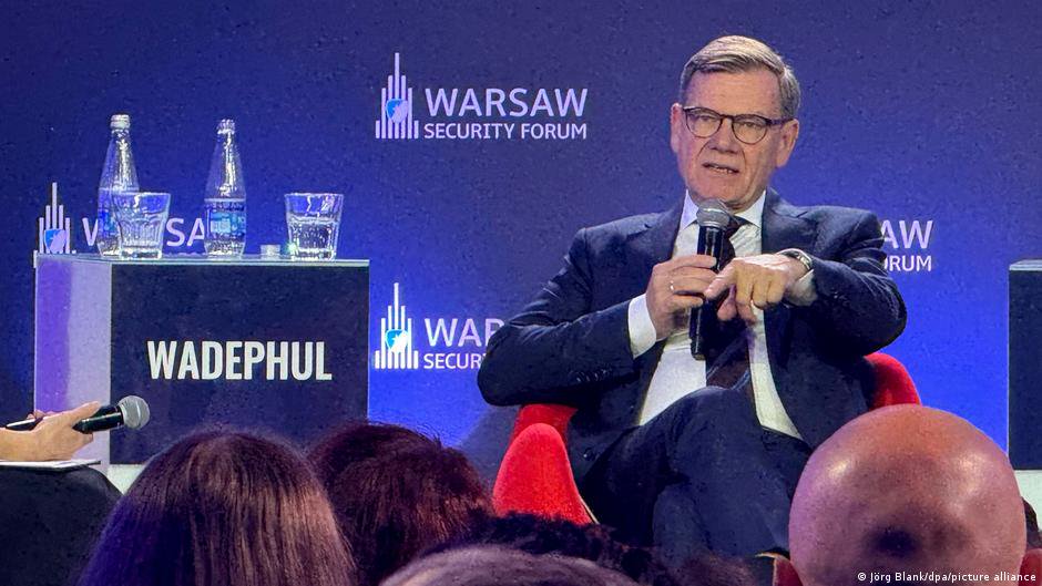 Ukraine allies in Poland after Starlink sabotage, Trump diesel deal