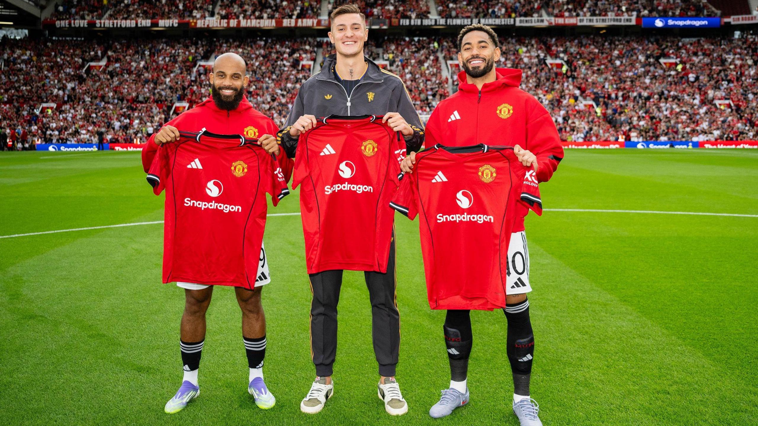 Man Utd fear £74m star is ruled out for rest of the year