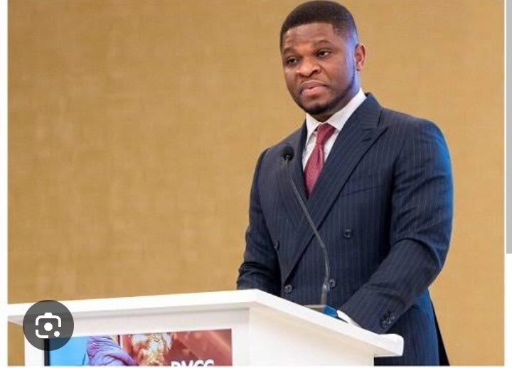 Did I Hear Correctly? Is the Government Saying People Can Mine With or Without a Licence? – Domfe