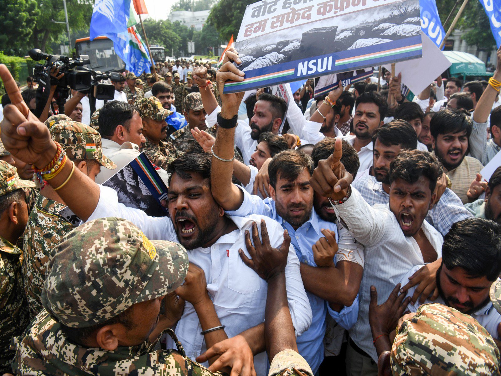 Keralam law student alleges assault by Delhi Police during protest in Delhi;  Zero FIR registered