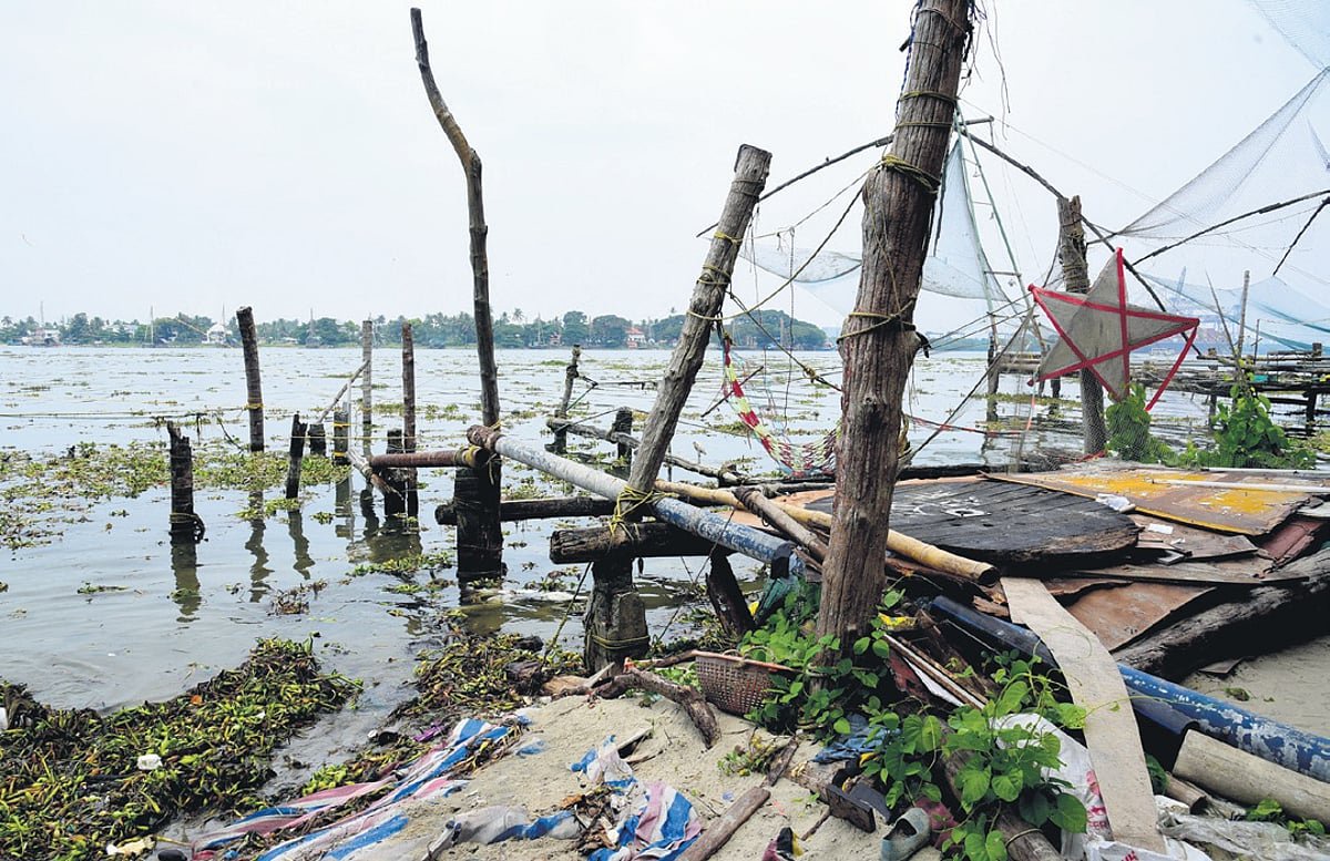 Fort Kochi’s Chinese fishing nets repair project to ‘catch’ break
