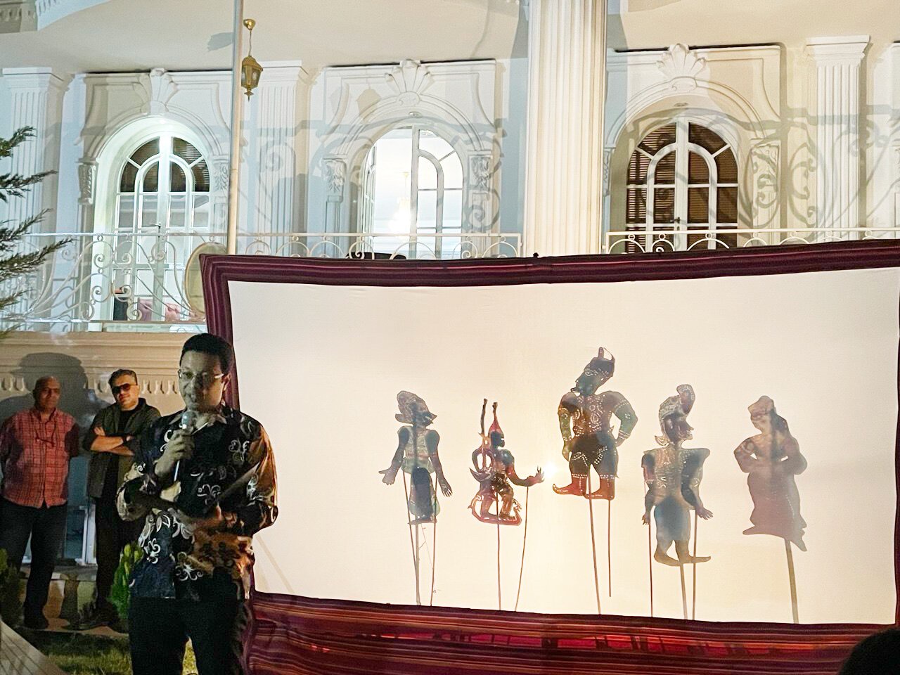 When shadows become bridges: Malaysian Wayang Kulit lights up Tehran