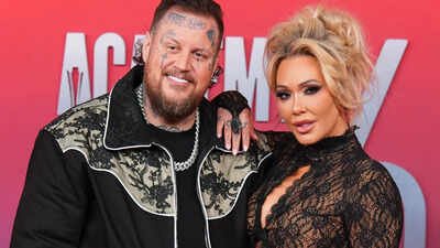 Country star Jelly Roll and Bunnie Xo are selling their Tennessee home after divorce; the 10-acre Franklin estate with a car showroom and resort-style pool is asking just under $7 million
