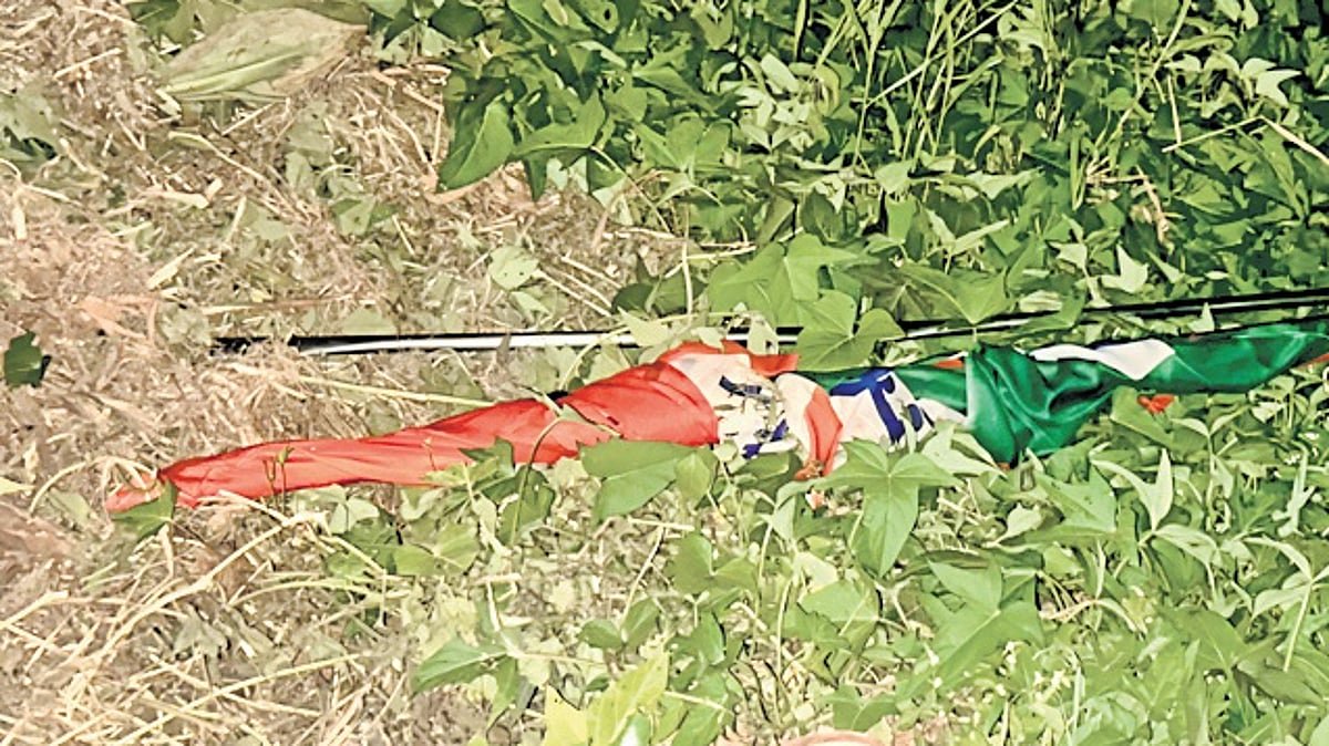 Spat over torn Congress flags and banners