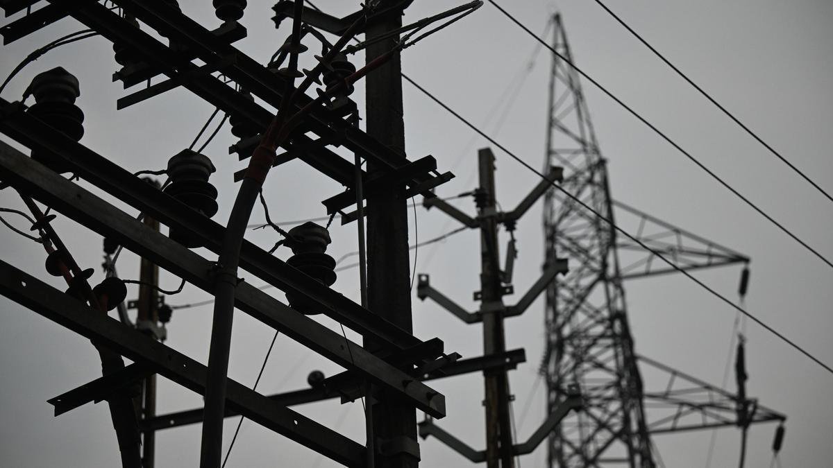 Keralam to join hands with NTPC to set up 2,000-MW battery energy storage system at Kayamkulam