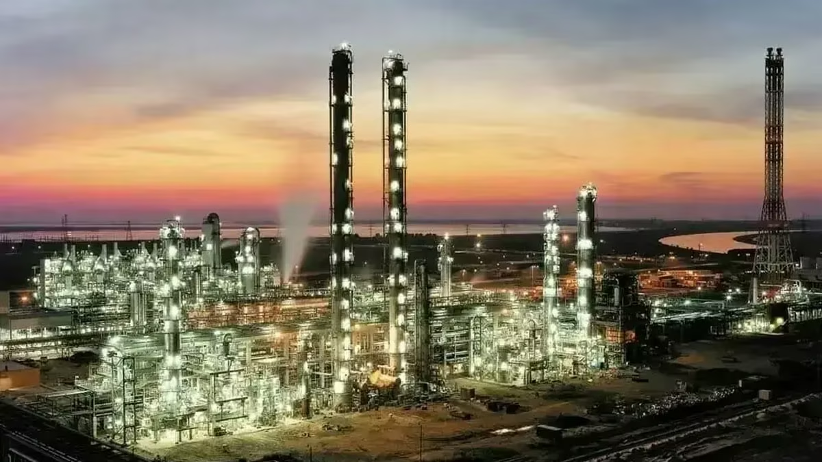 State-owned oil and gas companies earned Rs2.7 trillion in a decade