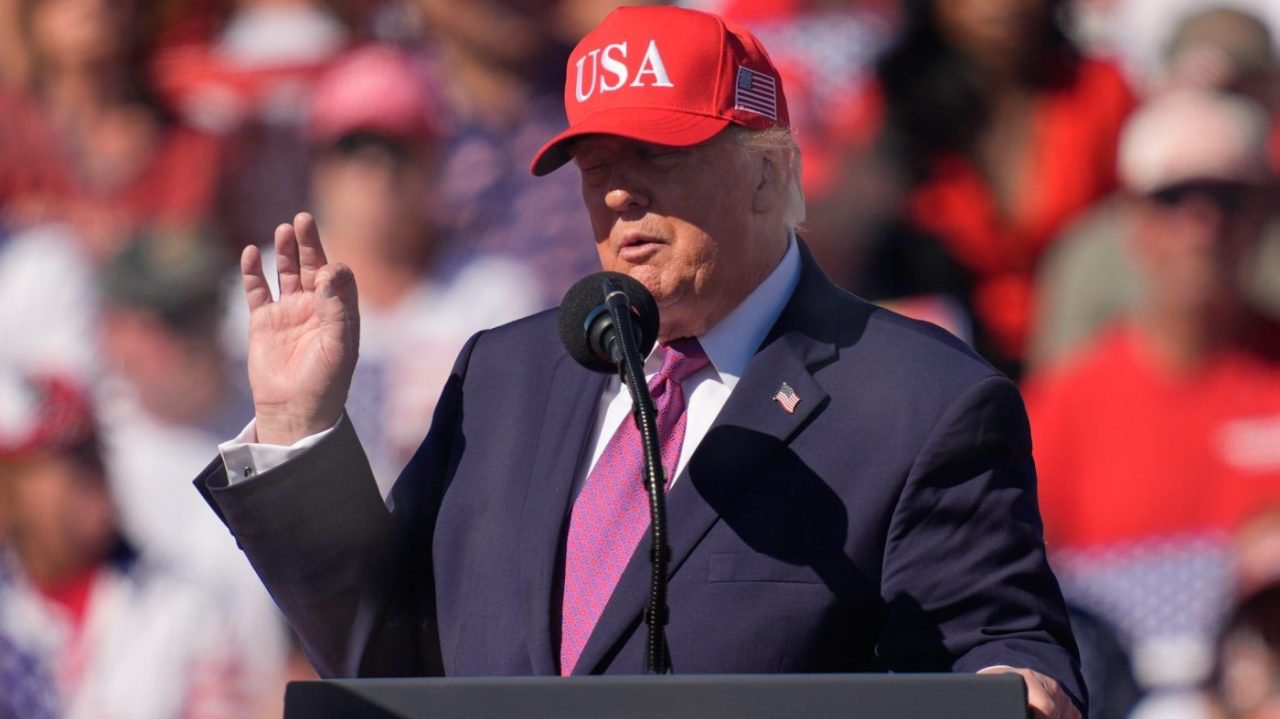 Trump’s approval rating hits record low in Fox News poll
