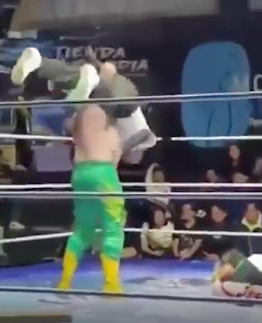Wrestler arrested after referee dies from alleged piledriver during match