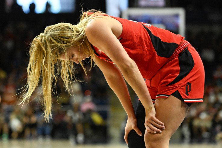 What Happens When an Athlete’s Leg Gives Out? Sarah Ashlee Barker’s Injury Highlights a Common Sports Medicine Challenge