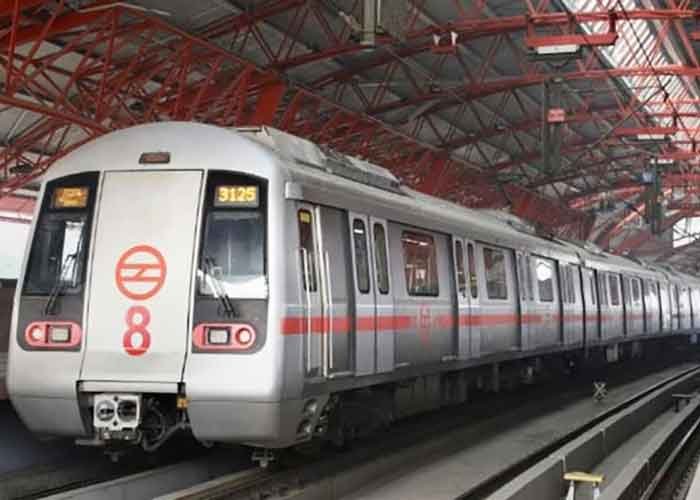 Delhi Metro Reopens All Stations After Security Restrictions Amid Central Delhi Protests