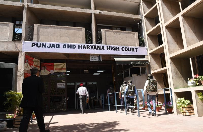 Twilight of public service must not be darkened by bureaucratic indifference: HC on retirement dues