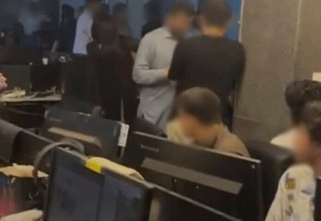 Pakistan’s Scam Call Centre Raids Net Hundreds, Few Verdicts Known