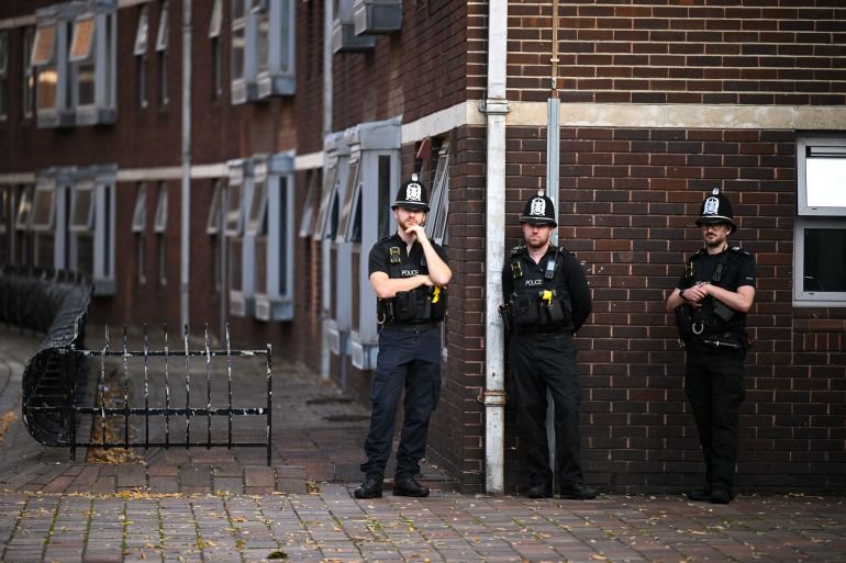 Ex-UK army chef jailed for ‘terror’-related offence