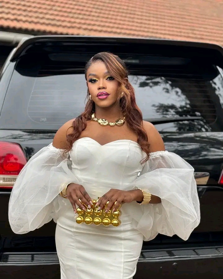 “I use female public female toilets,am a lady”: Kenyan Cross-Dresser Jony the Hairdresser Explains