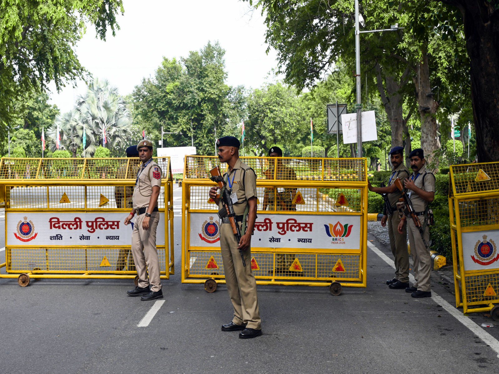 Delhi Traffic Police issues advisory for diversions on Oct 12 amid Congress’ call for protest march