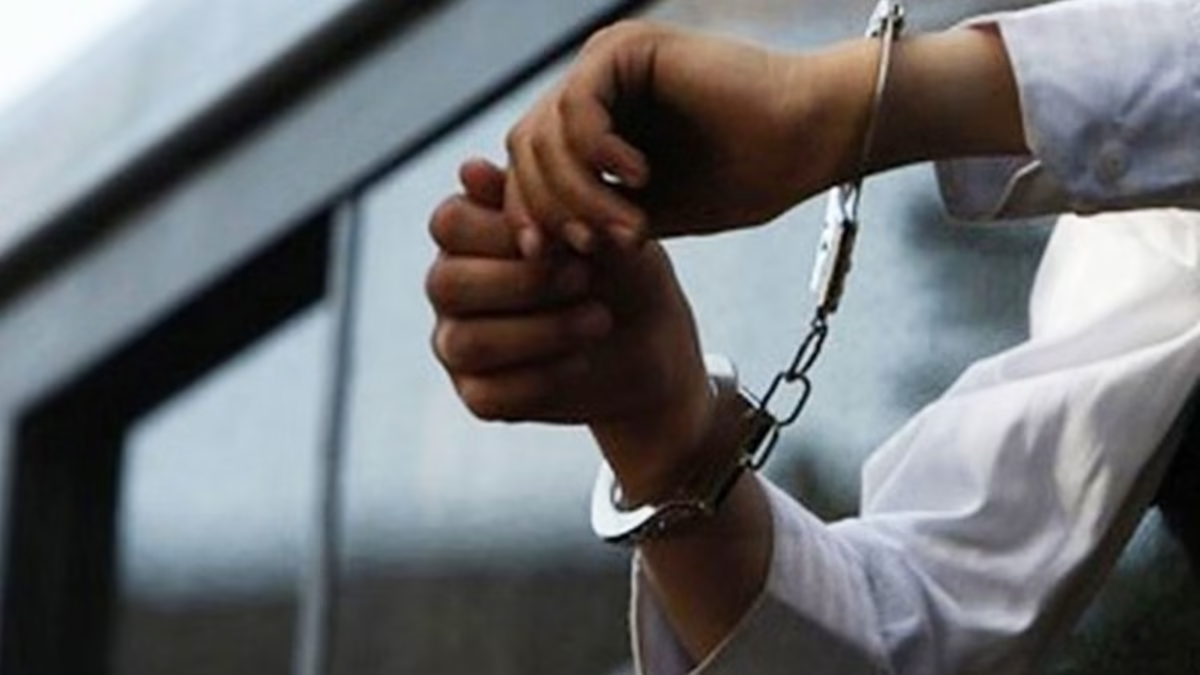 Man arrested for selling 12-year daughter for Rs300,000 in Khairpur