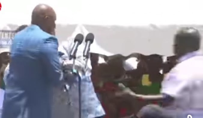 Wetang’ula Falls Off Podium While About to Address a Crowd in Bungoma, Kibet Rushes to Help