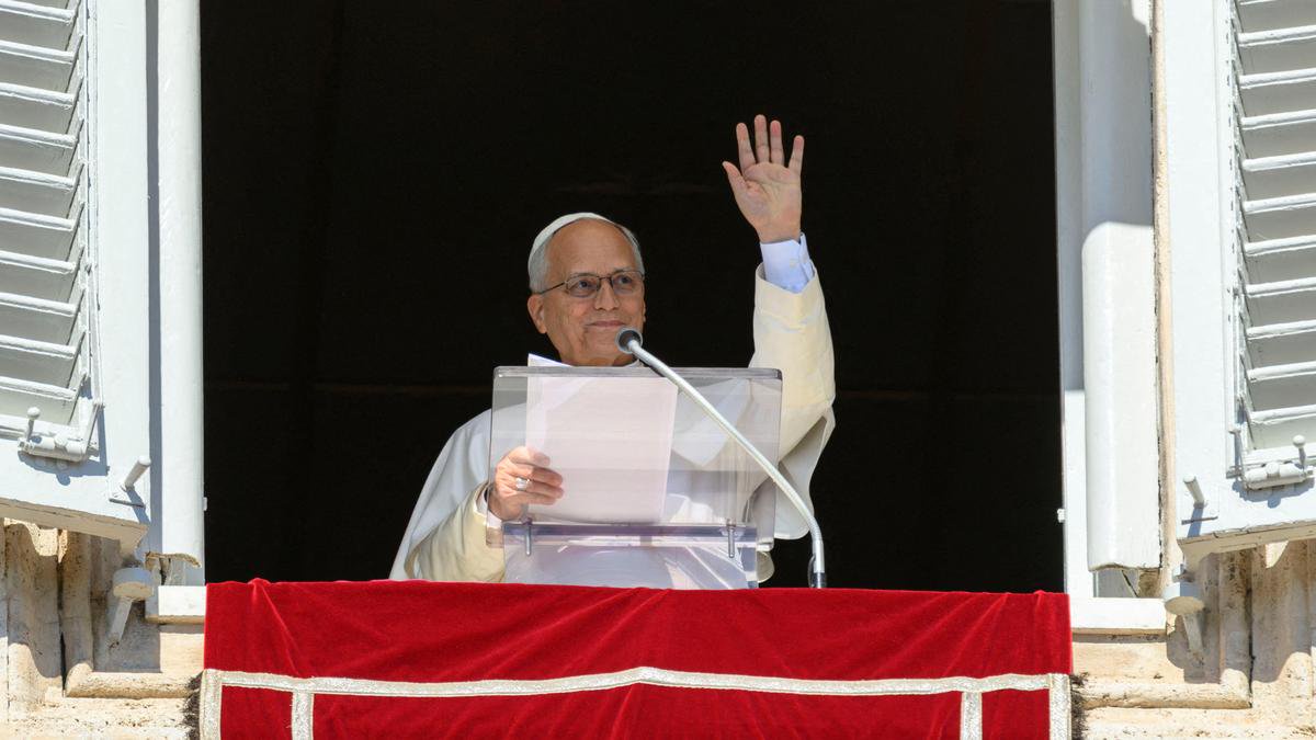 Pope Leo to undergo surgery for growth on lung