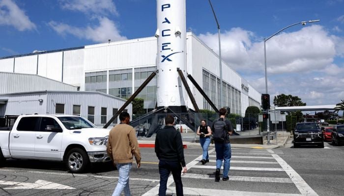 $1,000 in SpaceX stock could turn into $5.5 million if Musk’s wildest prediction comes true
