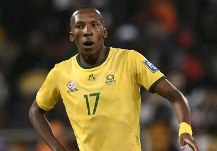 Khune Recommends Elias Mokwana as a Potential Signing for Kaizer Chiefs