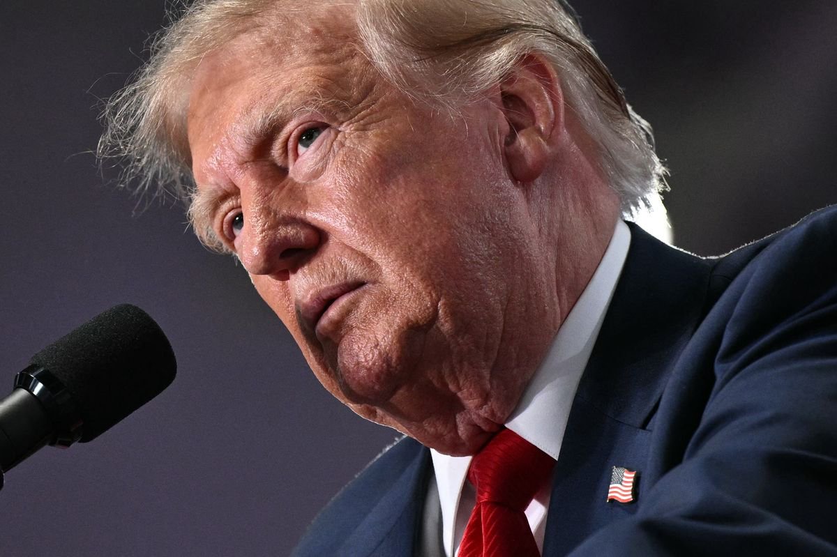 Donald Trump threatens National Guard or military action in New York in wild rally