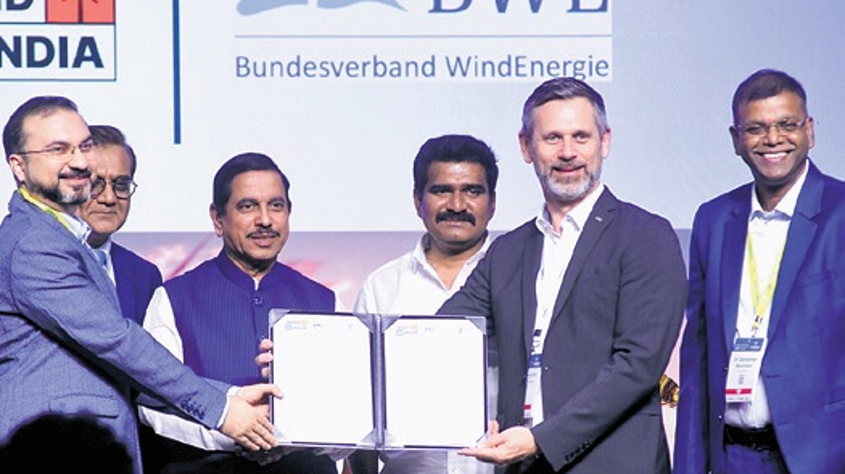 India’s annual wind power installation hits 6.05 GW