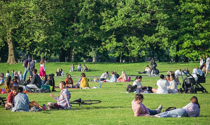 UK hot weather maps show exact day 21C heat surge to hit Britain after cold snap
