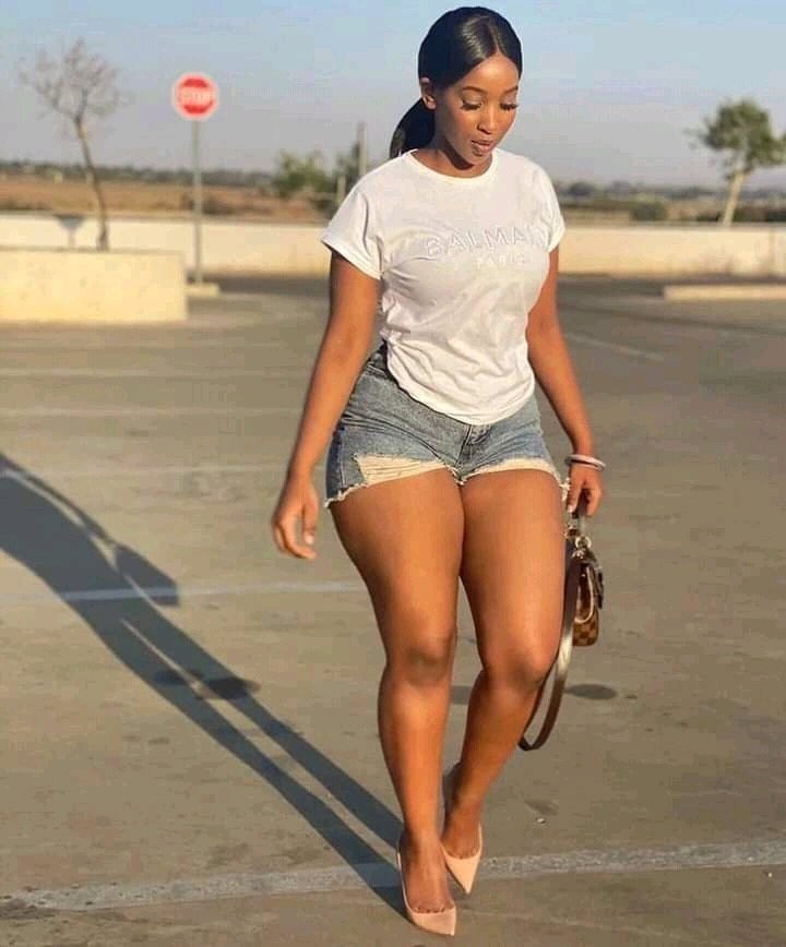 Meet one of the most beautiful TV presenters in South Africa (Opinion )
