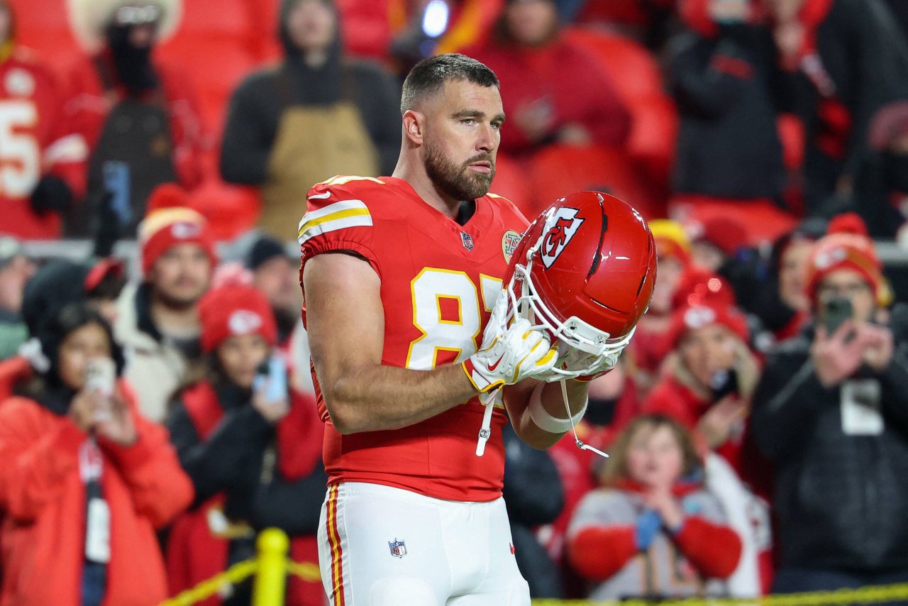 Chiefs Coach Announces “Emergency” Role for Travis Kelce in Addition to Tight End Duties