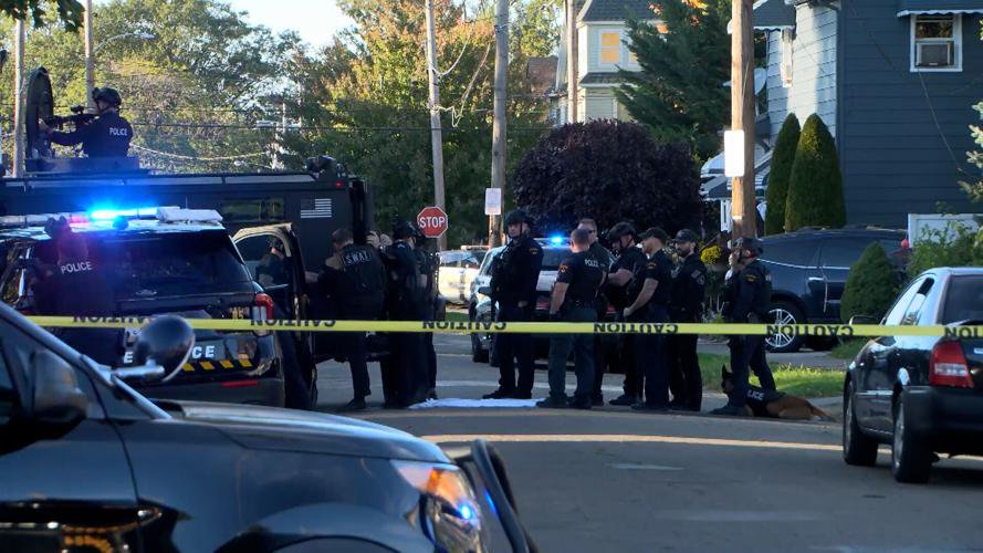 Police say 8 people die in connection with a shooting in Erie, Pennsylvania; suspect also found dead